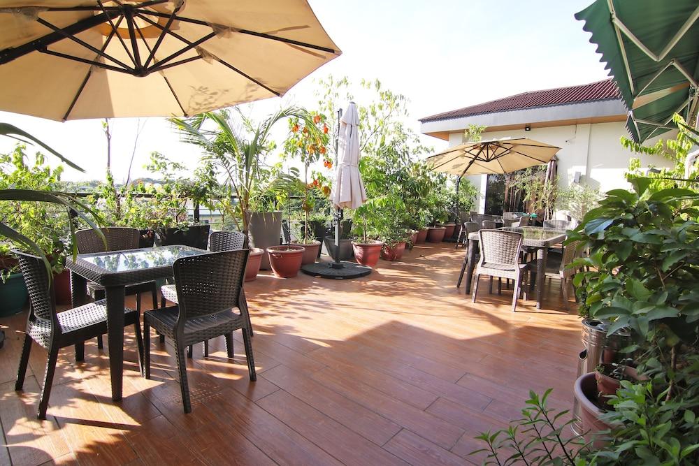 Spiral Suites Hotel Quezon City Kültér fotó